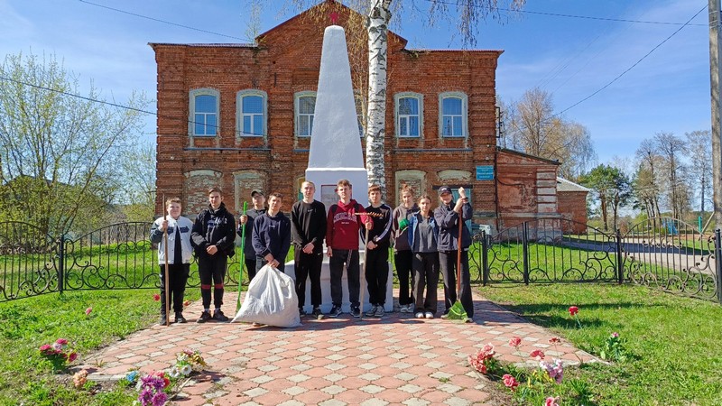 Субботник д.Чертовищи.
